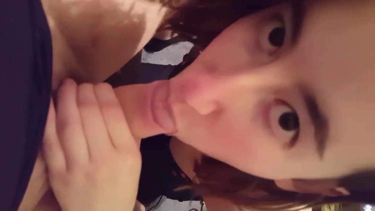 Teasing teen 18+ gives blowjob