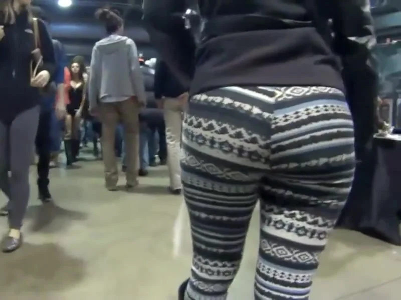 Exotic milf got a thick ass