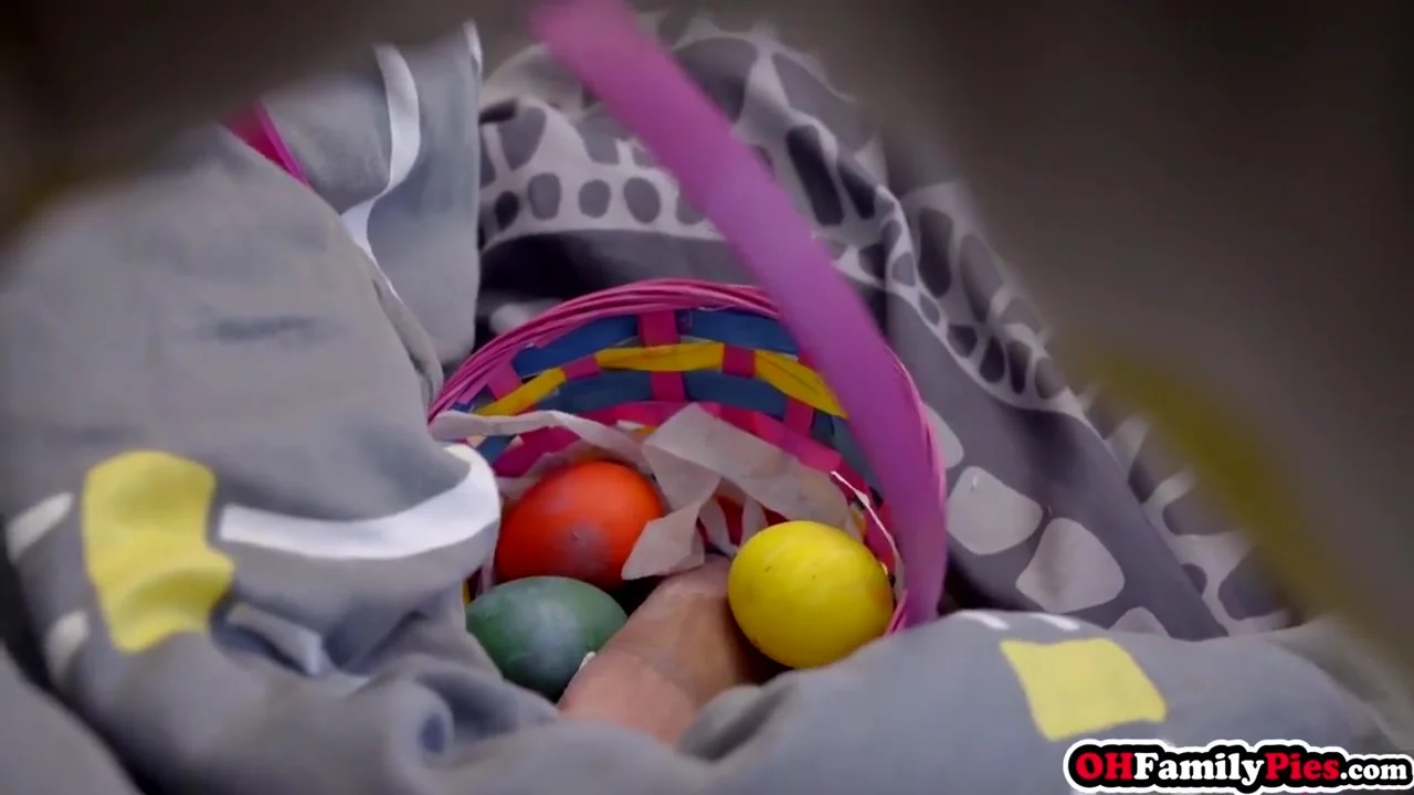 teen 18+ Stepsisters In Bunny Uniforms Finding Easter Eggs