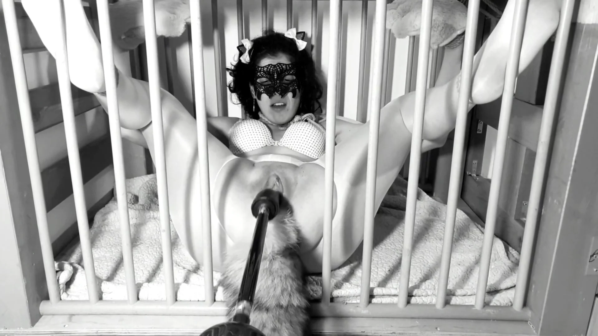 A Day In A Life Of A Kitten: Ep.1 - Squirting On Her Tail Bdsmlovers91