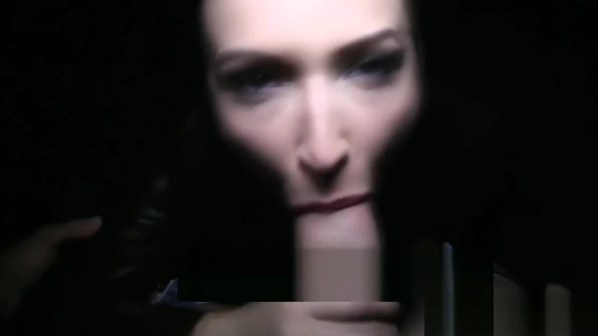 Euro beauty dicksucking and fucking in public