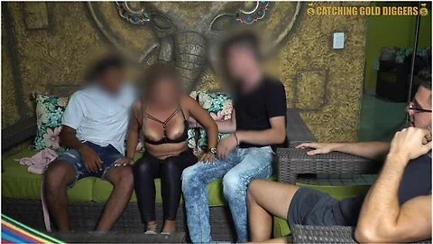 Antonio Mallorca In Stepson Having A Threesome With Her Colombian Stepmom For Money With A Stranger