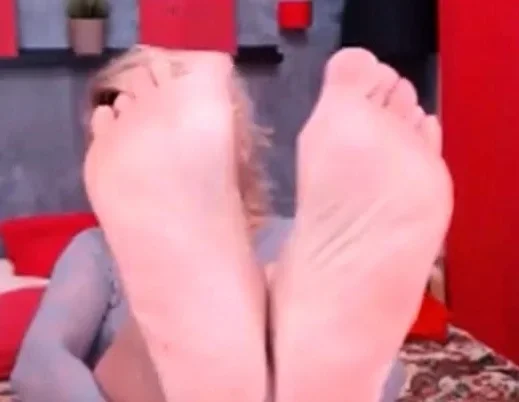 Russian MILF Sexy Soles