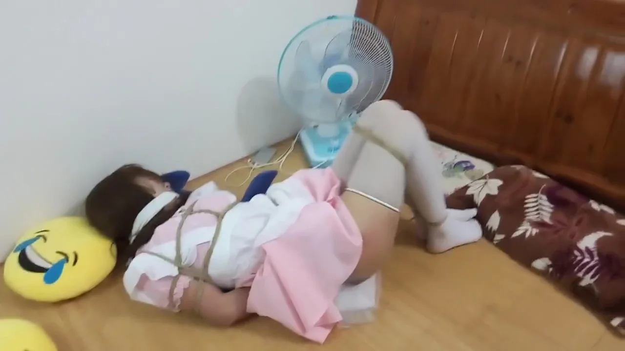 Aww Meow Studio (chinese Bondage)