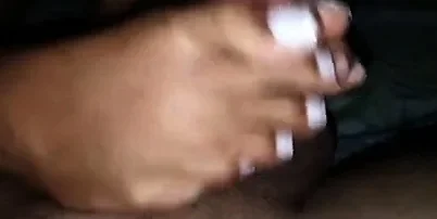 Jhonn Womens Feet – FOOTJOB IN THE DARK
