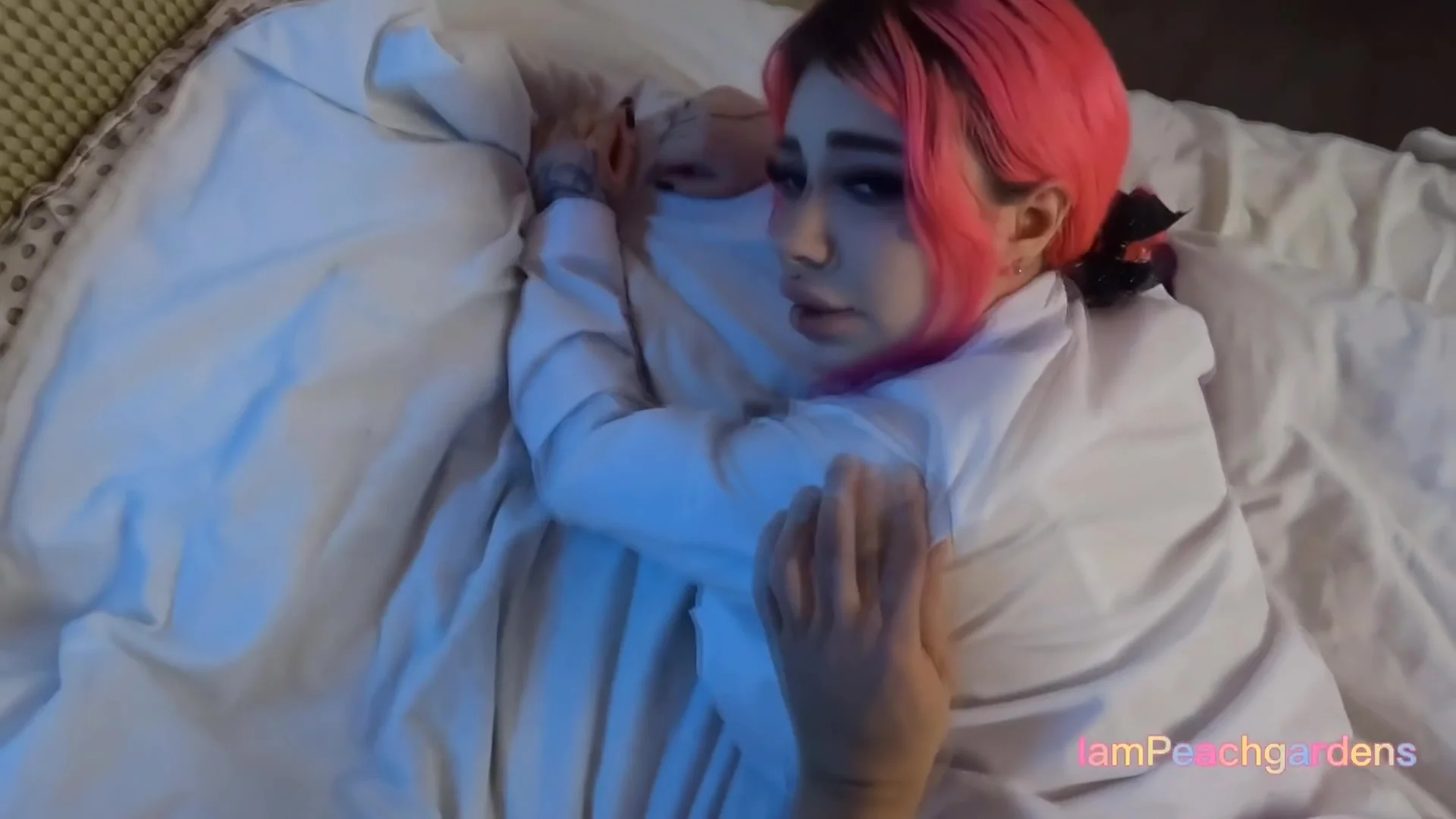 Tore Pantyhose And Fucked Juicy Ass