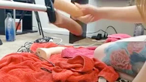 double penetration fucking machine for tattooed anal lover