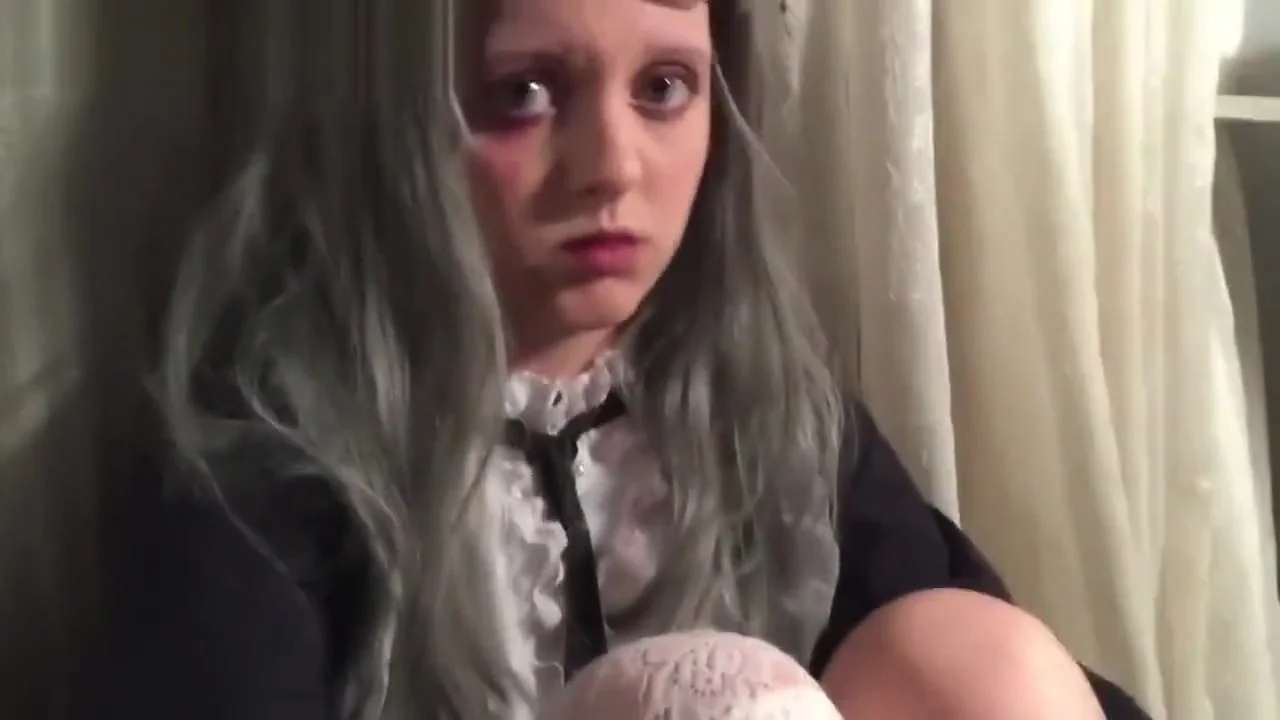 teen 18+ Cosplay Girl gives the sexiest blowjob