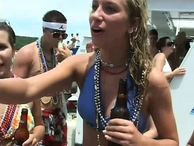 Feisty babes on vacation enjoy flashing their titties and slits