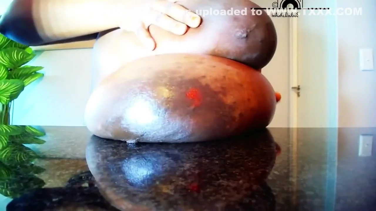Watch Light The Beam Masked Juggs, Bbw Porn - Norma Stitz