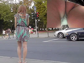 Young peach presents bubble ass in upskirt in public