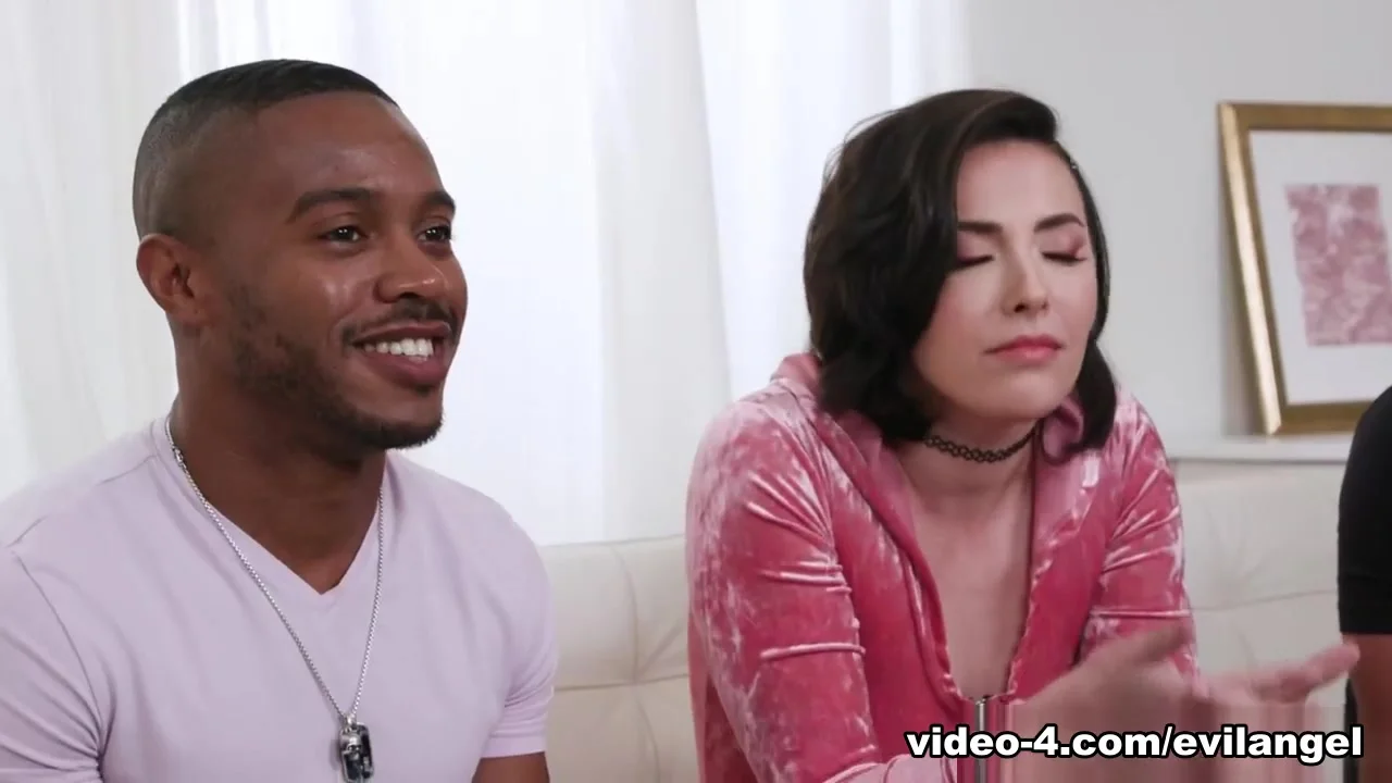 Casey Calvert & Dillon Diaz & Jake Waters in Casey Calvert, Jake Waters, Dillon Diaz-Interview