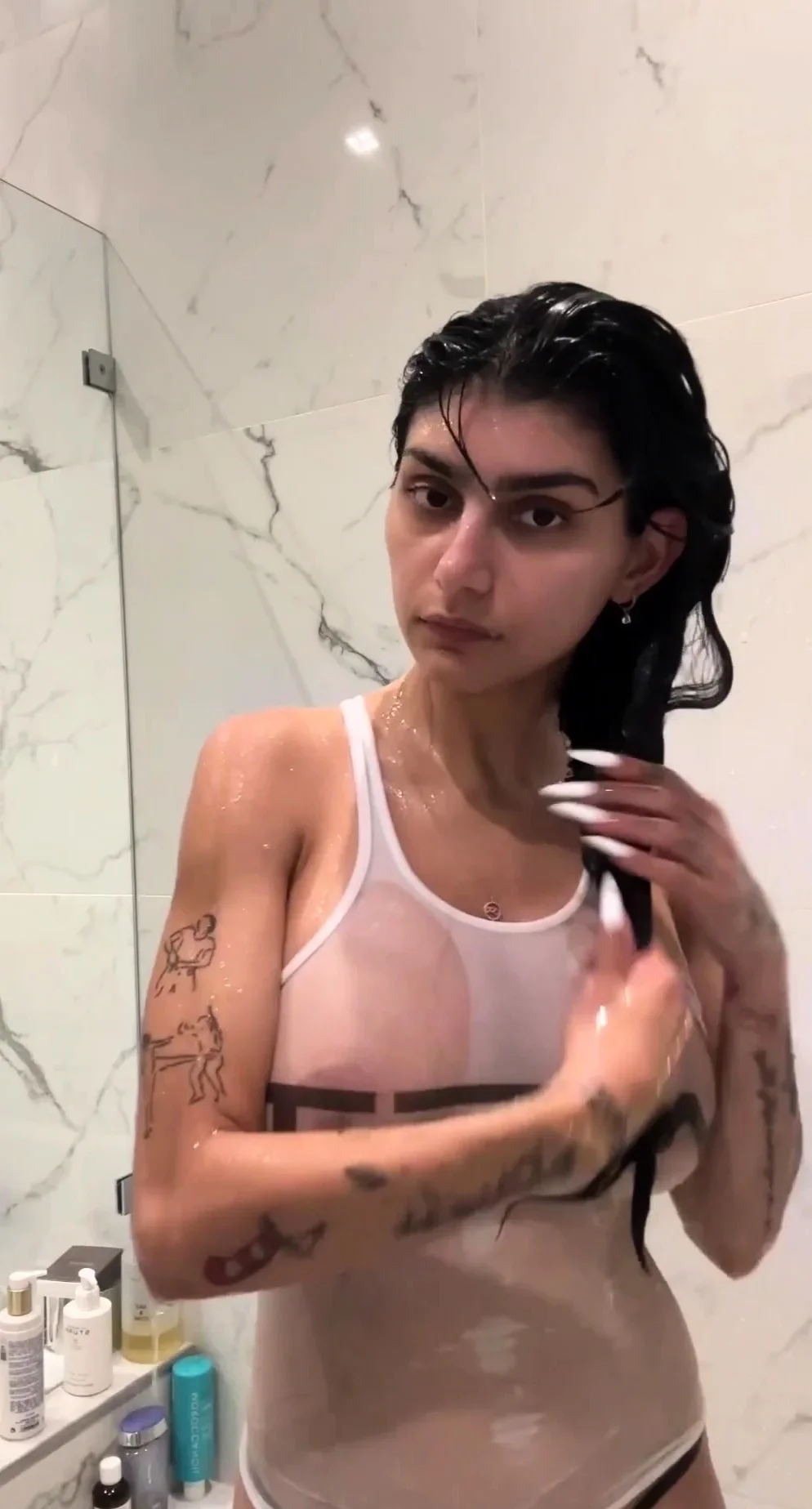 Mia Khalifa Post Shower Video Leaked