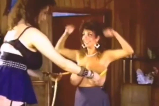 80s Busty Pinups Lisa and Dev Trying on Bras
