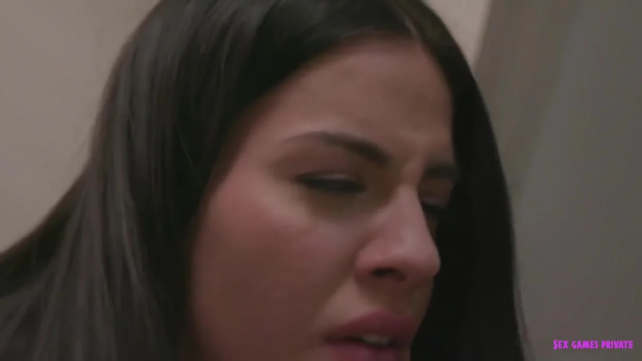 Fake twins Anal Threesome