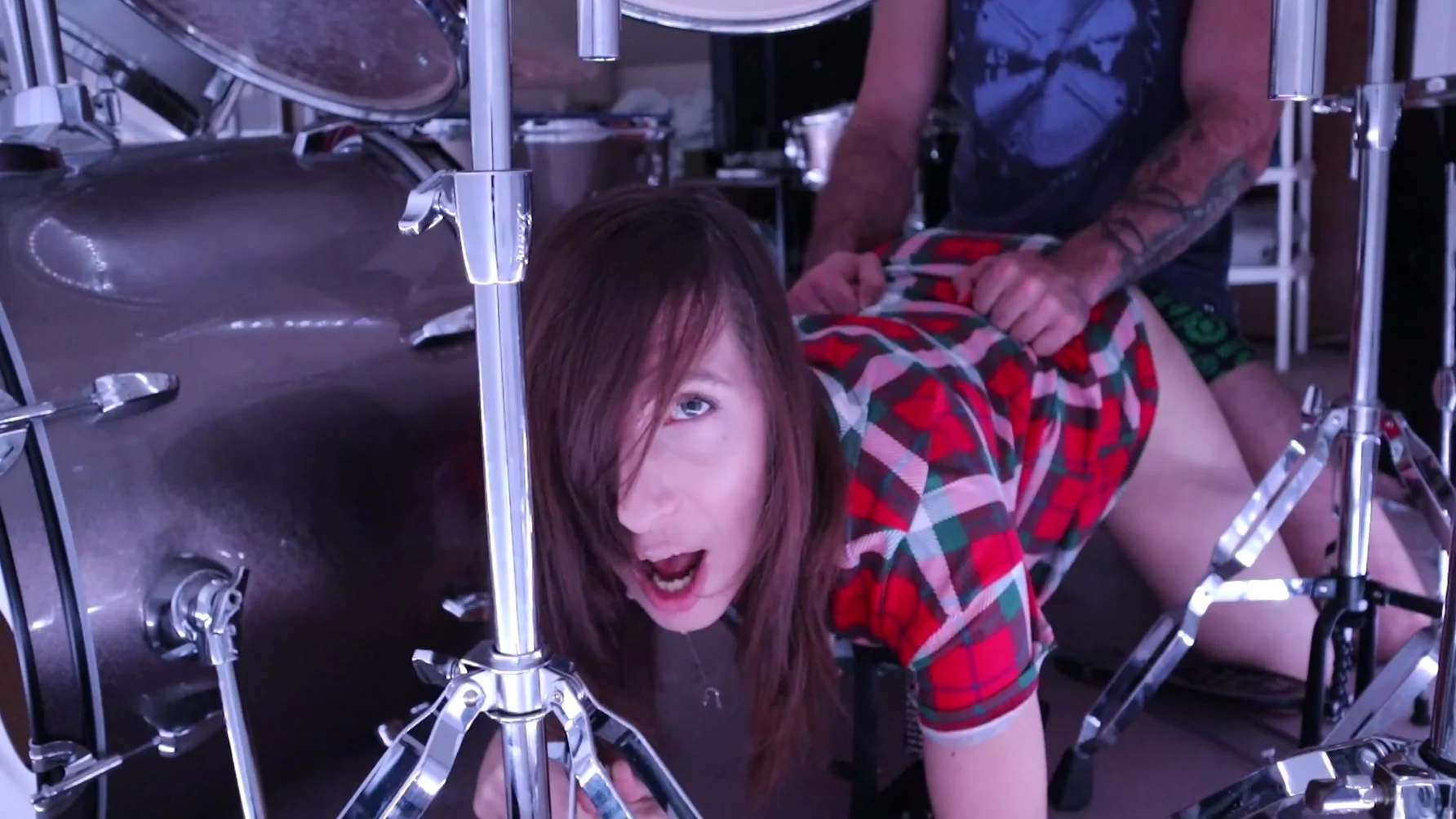 Hot Milf And Step Mom And Step son In Stepmom Gets Stuck In Drum Set. Stepson Leaves Her Creampied