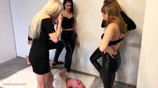 PPFemDom - CFNM Group Degrading Spitting Femdom With Five