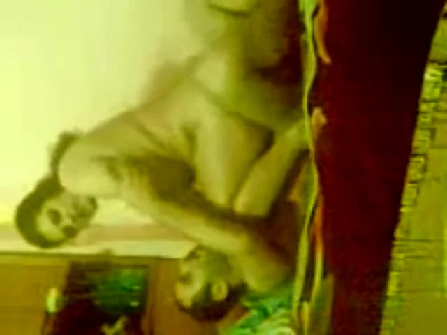 arab friend's hot Step mom 3some