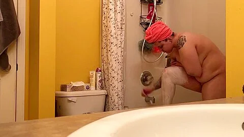 REAL , My Step dad's wife is half his age - shaving her legs and showering
