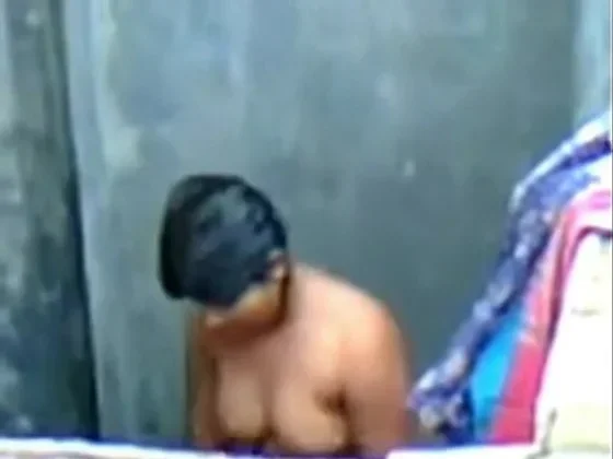 Barishal Girl Bathing After Masturbation