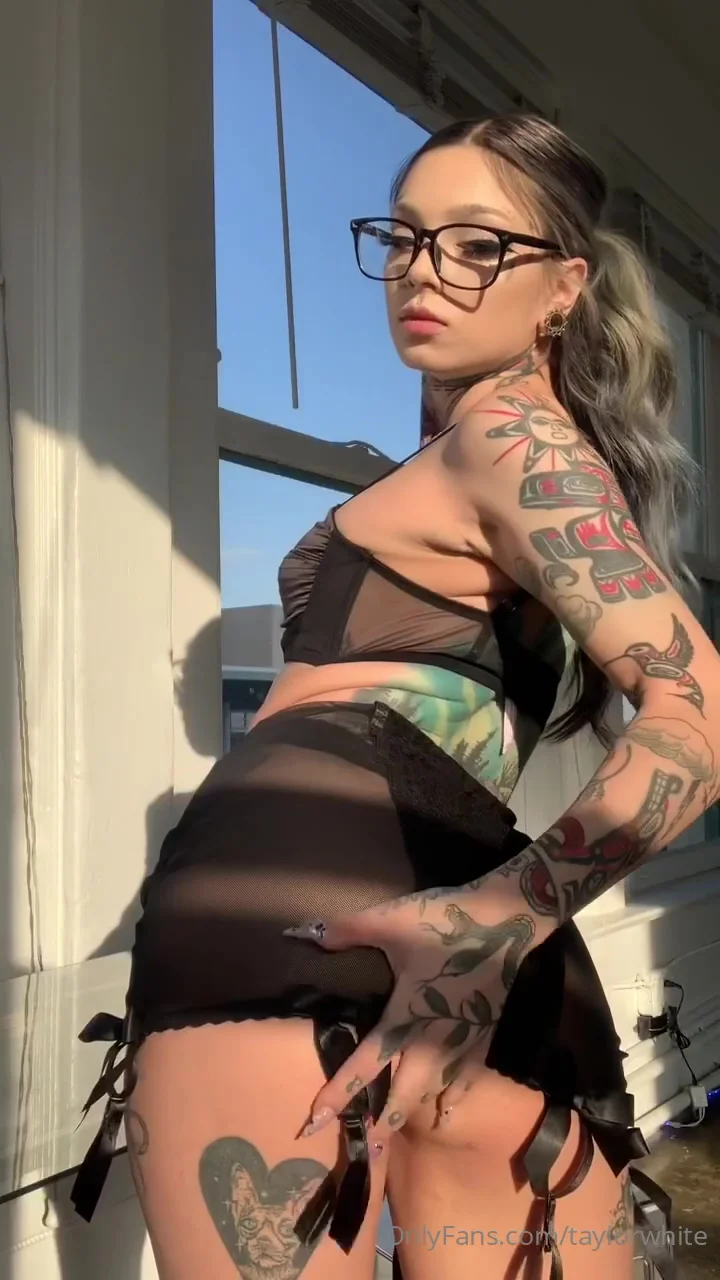 Dildo Sucking Porn Video Leaked