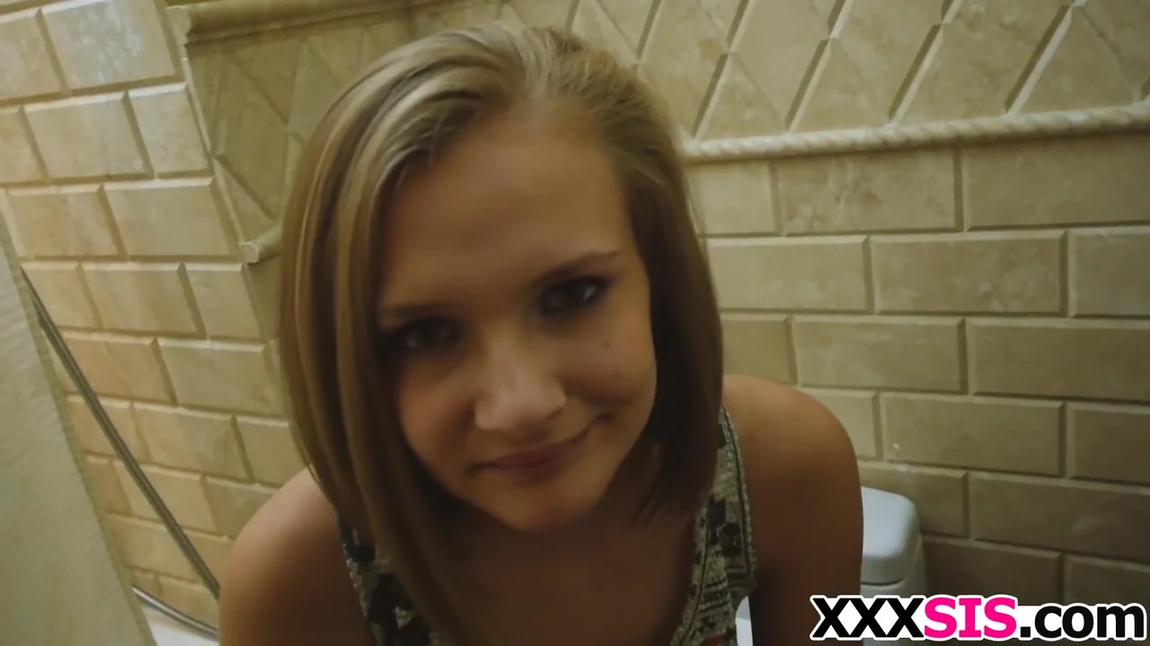 Paisley Brooks - Hard Dick For Lucky Stepsis