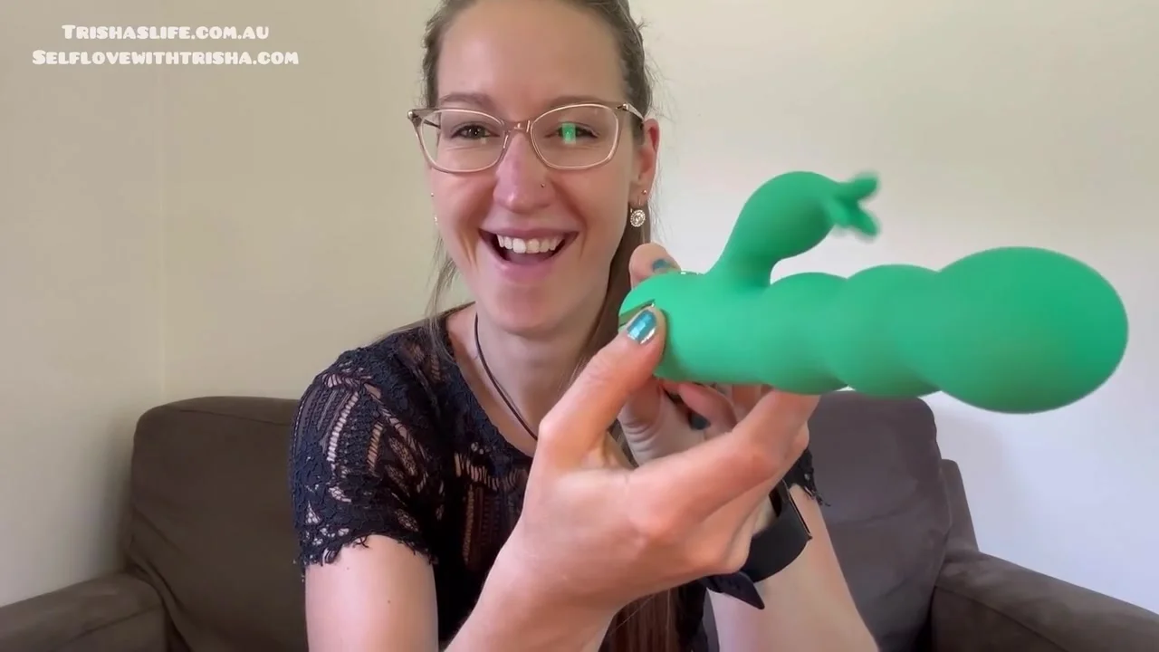 Calexotics Dreaming Sonoma Rabbit Vibrator Sfw Review - This One Makes Me Squirt