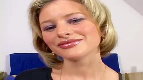 Heavenly yellow-haired mature lady Laora likes to masturbate