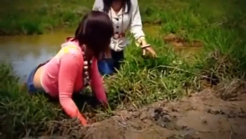 Two Thai Girls In Muddy Thigh Boots!!!