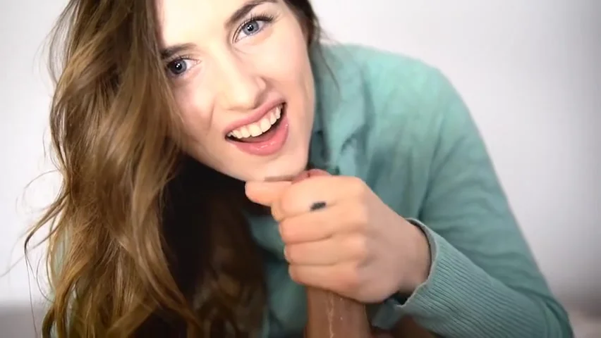 Alluring eye contact amateur blowjob and handjob