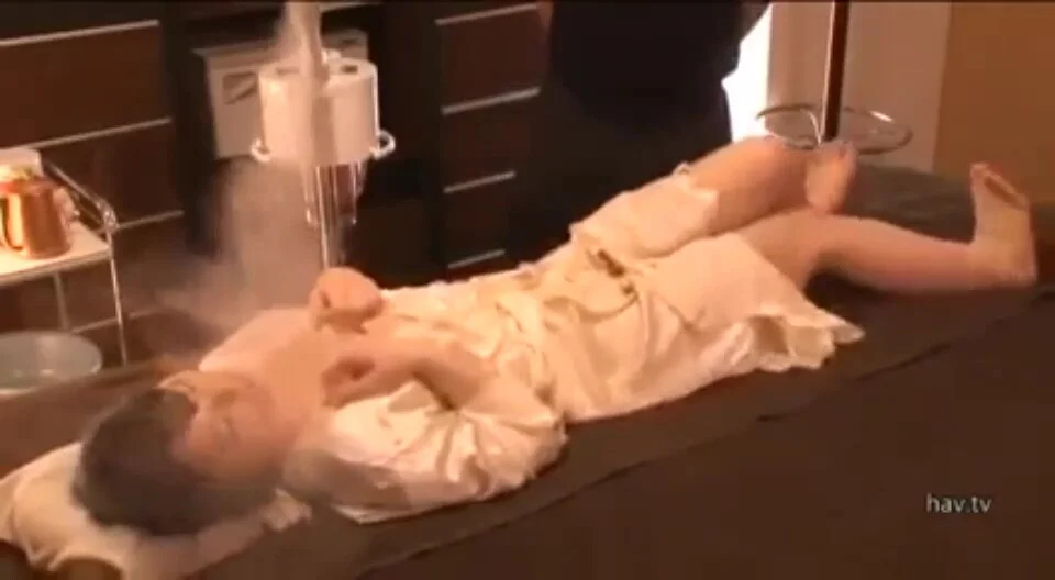 06140 Esthetic agony orgasm