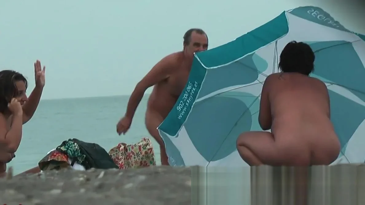 Nudist with her vulva hanging out real nudist video