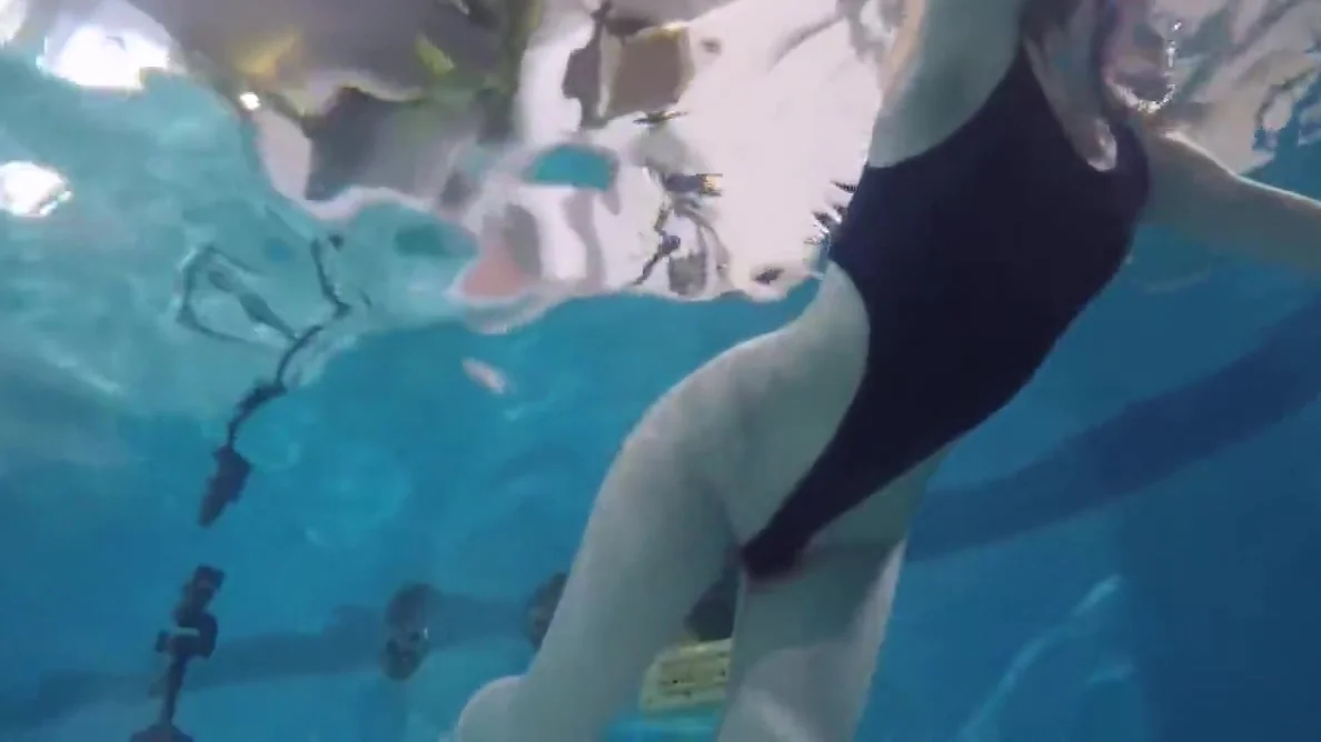 JP hairy teen 18+ looks so young, underwater