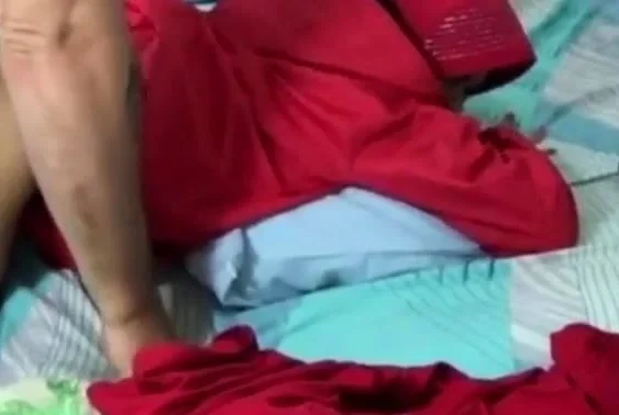 indo maid get fucked by white guy in her room