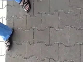 Public Feet 43