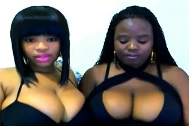 Ebony webcam: Kelly & Kity