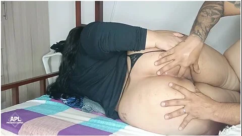 Experiencing Anal Play With My Stepsister