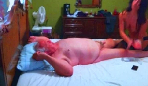 Massage and final blowjob at the nursing home