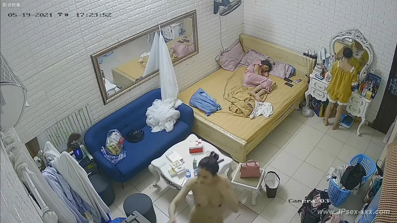chinese girls dormitory.3