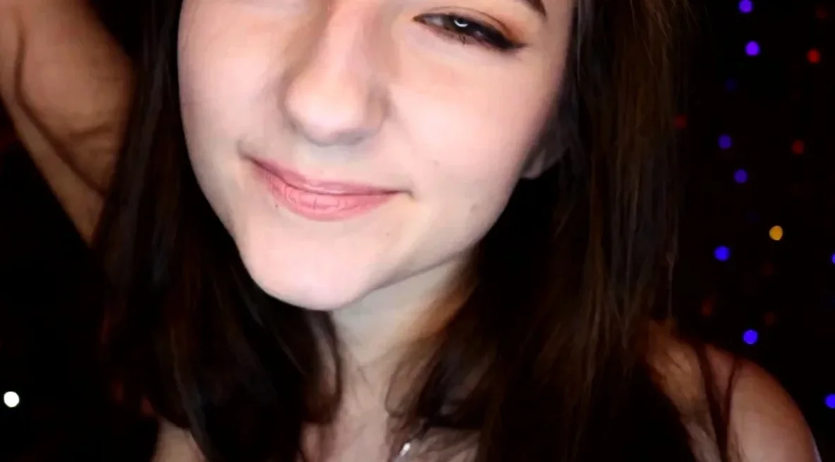 AftynRose ASMR Dirty Poetry Video