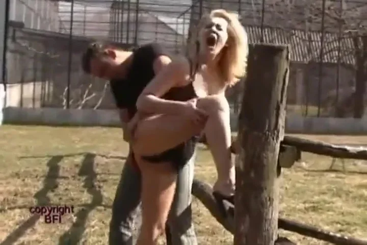 100% Spanking - 2 In 1