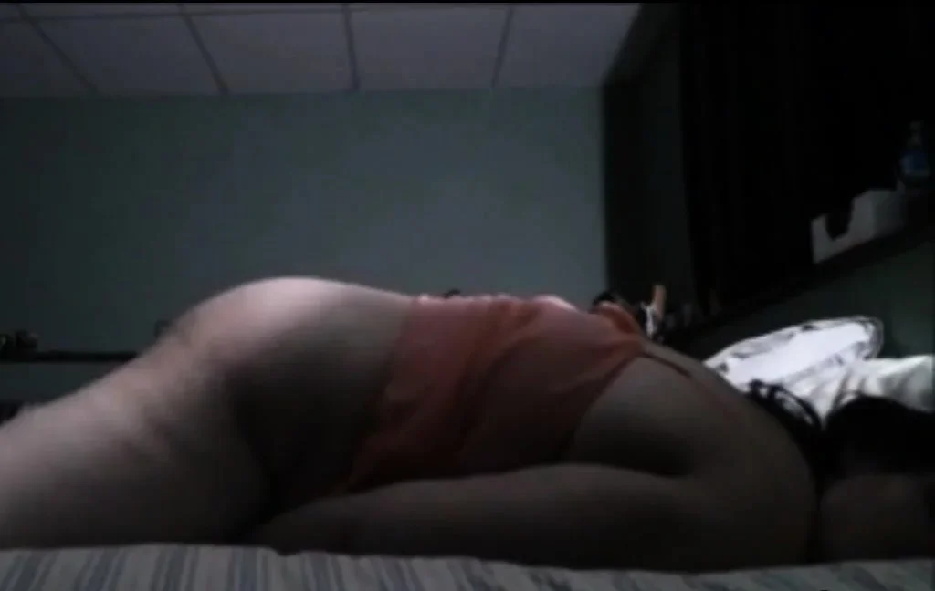 Chubby Donna from Itally makes herself cum