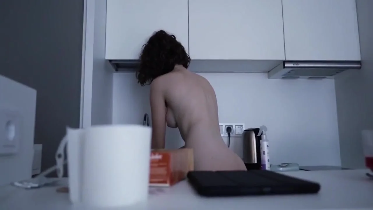 Cleaning The Room And Blowjob 8 Min