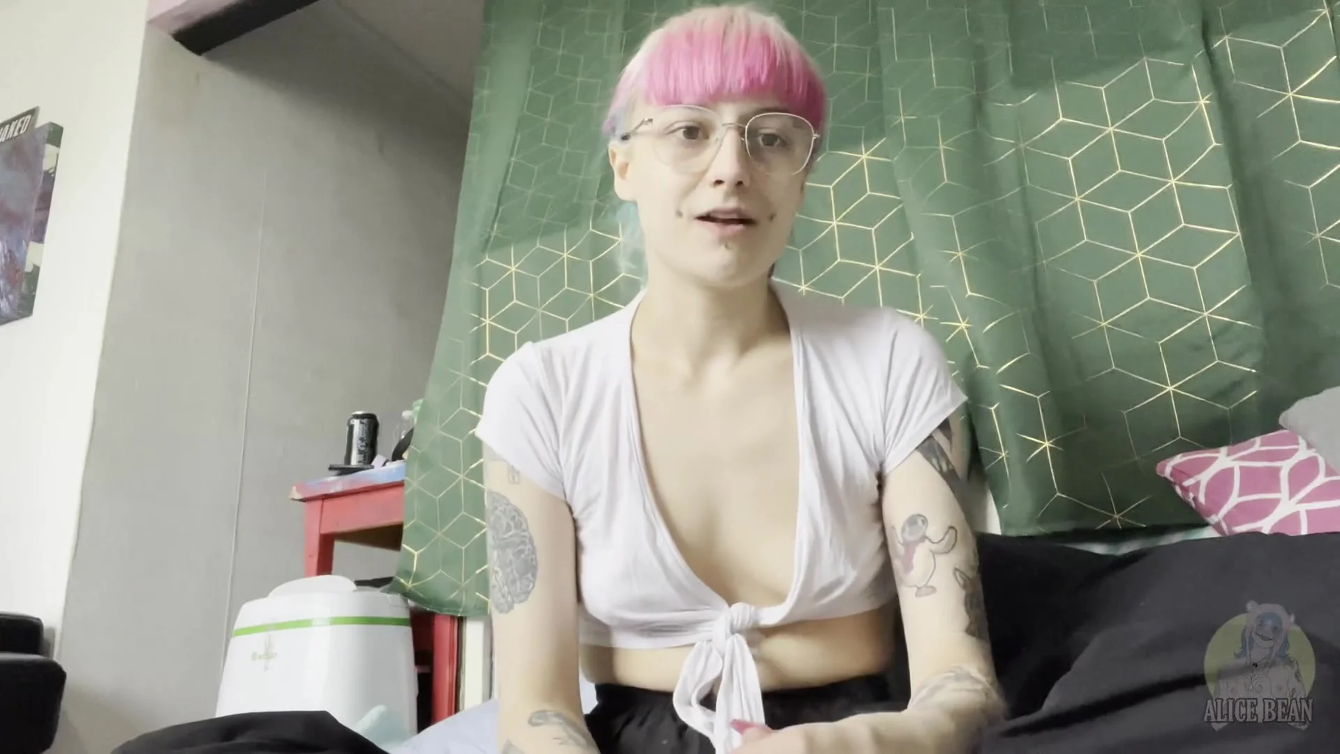 My Weird Body Odor Fetish! Armpit Smelling!