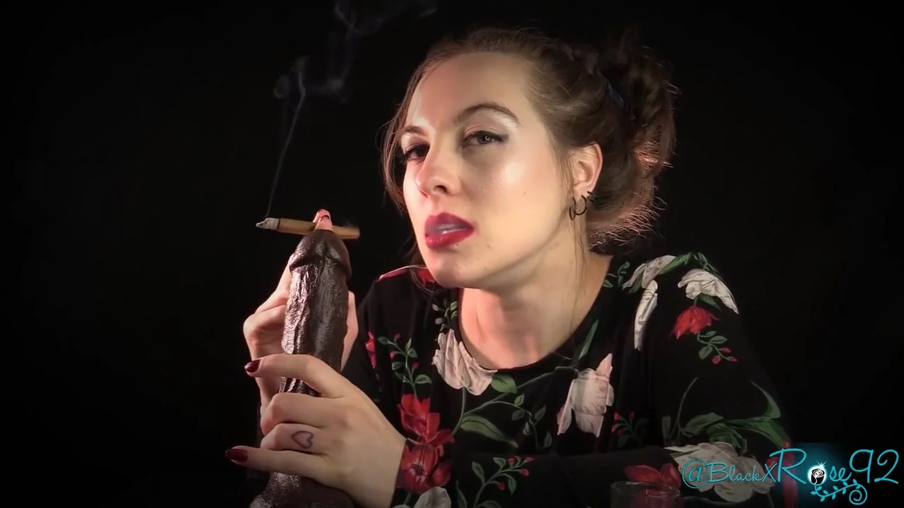 A Different Of Blowjob Full Video Red Lips Milf Wife Experience Smoking Manicure Hand Fetish