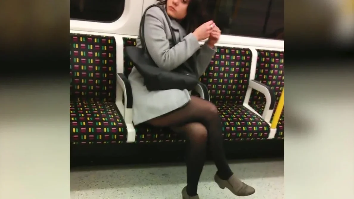 pantyhose girls in metro