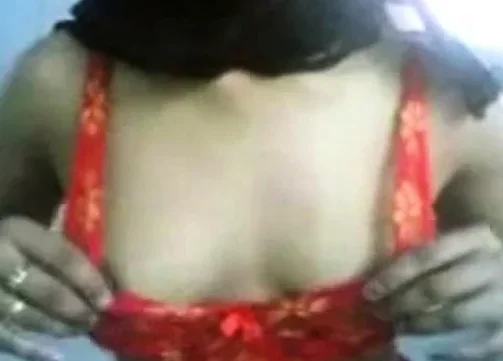 Malaysian Hijabi Gives Blowjob in the Office