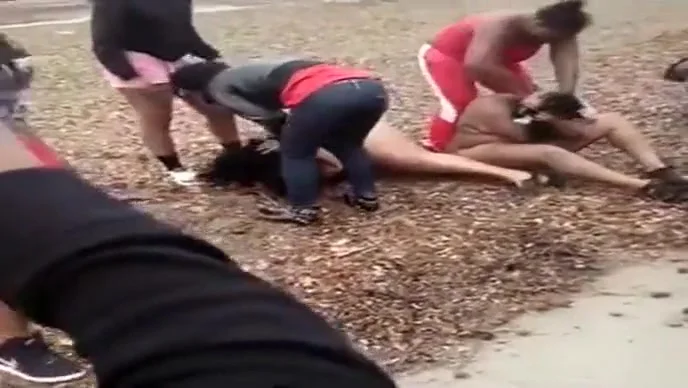 Black women fighting till bare skin
