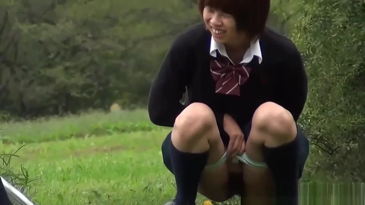 Japanese students 18+ Pee