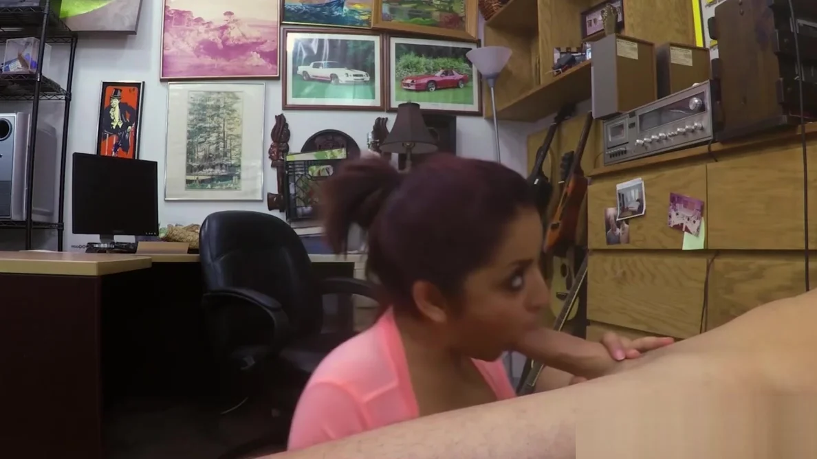 Redhead latina Mia Martinez pumped with pawnbroker cock